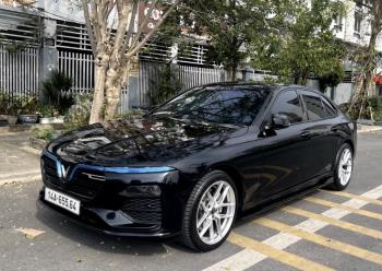 Vinfast Lux A 2.0 2022-1
